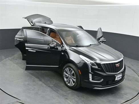 Used 2025 Cadillac XT5 Premium Luxury image 50