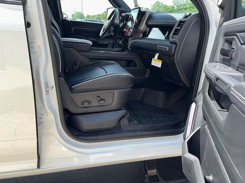 New 2026 RAM 2500 Rebel w/ Rebel Level 2 Equipment Group AWD/4WD image 7