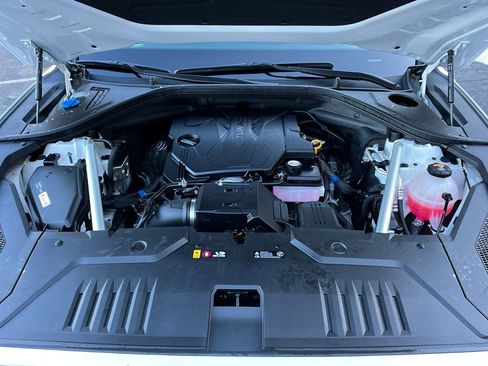 Used 2023 Genesis GV70 2.5T w/ Select Package image 23