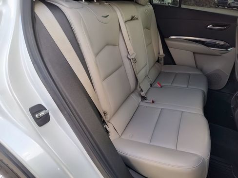 Used 2020 Cadillac XT4 Luxury FWD image 33