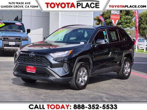 Used 2024 Toyota RAV4 XLE FWD image 1