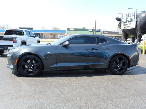 Used 2016 Chevrolet Camaro SS image 8