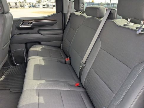 Used 2025 Chevrolet Silverado 1500 LT image 14