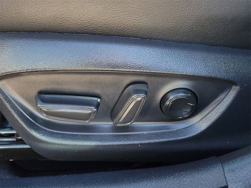 Used 2021 Toyota Camry XSE w/ Navigation Package image 20