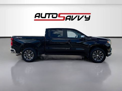 Used 2024 Chevrolet Silverado 1500 LT AWD/4WD image 8