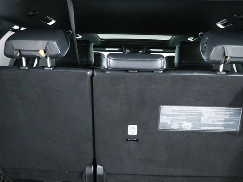 Used 2024 Toyota Sequoia Platinum AWD/4WD image 33