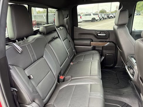 Certified 2019 Chevrolet Silverado 1500 High Country w/ Technology Package image 32