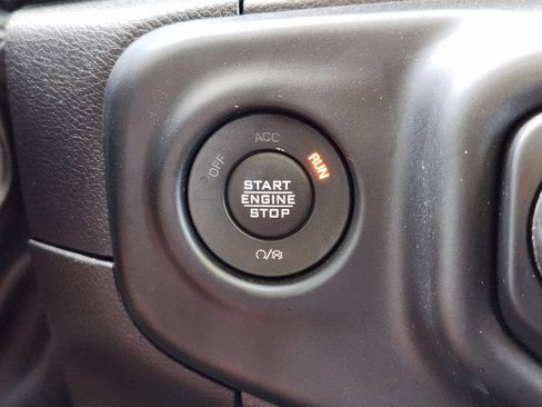 Used 2023 Jeep Wrangler Unlimited w/ Cold Weather Group AWD/4WD image 30