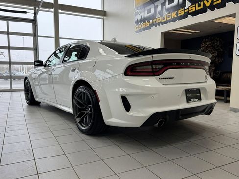 Used 2020 Dodge Charger Scat Pack image 4