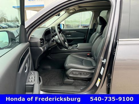 Certified 2025 Honda Pilot Elite image 35