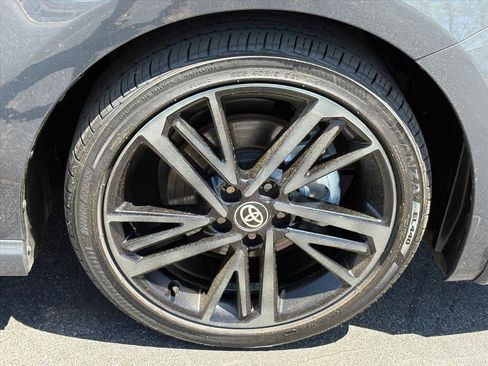 Used 2025 Toyota Camry XSE w/ Premium Package FWD image 32