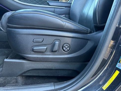 Used 2021 Hyundai Palisade Calligraphy image 19