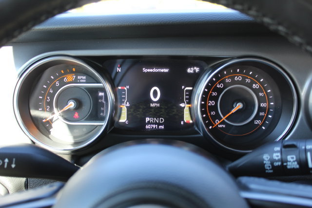 Used 2022 Jeep Wrangler Sport AWD/4WD image 23