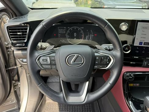 Used 2025 Lexus NX 250 FWD w/ Accessory Package (K3) image 5