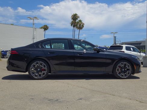 New 2027 BMW 530i w/ M Sport Package RWD image 4