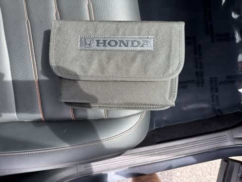 Certified 2025 Honda CR-V Sport-L image 35