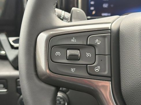 Used 2025 Chevrolet Silverado 1500 ZR2 w/ Technology Package AWD/4WD image 36