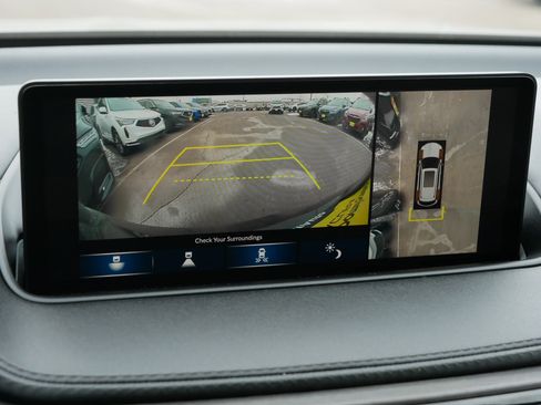 Used 2024 Acura MDX SH-AWD w/ Advance Package image 27