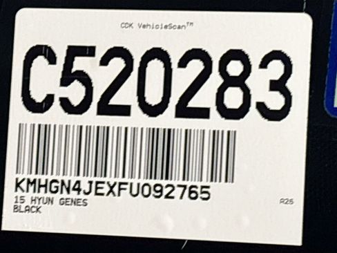 Used 2015 Hyundai Genesis 3.8 image 26