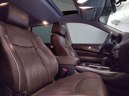 Used 2017 INFINITI QX60 Luxe w/ Premium Plus Package image 30