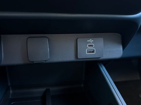 New 2025 Ford Maverick XLT w/ XLT Luxury Package image 26