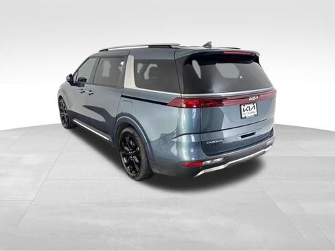 Used 2024 Kia Carnival SX FWD image 9