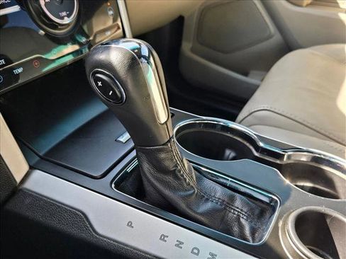 Used 2015 Ford Explorer Limited image 14