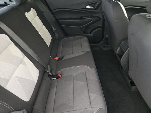 New 2026 Chevrolet Trax LS w/ LS Convenience Package FWD image 34