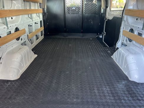 Used 2024 Ford Transit 250 Low Roof w/ Exterior Upgrade Package image 21