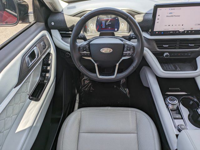 Used 2025 Ford Explorer Platinum w/ Ultimate Package RWD image 16