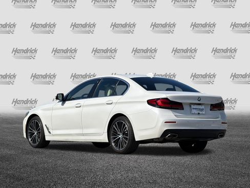 Used 2023 BMW 530i w/ Premium Package image 7