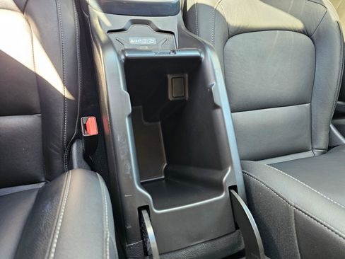 Used 2019 Chevrolet Colorado Z71 AWD/4WD image 29