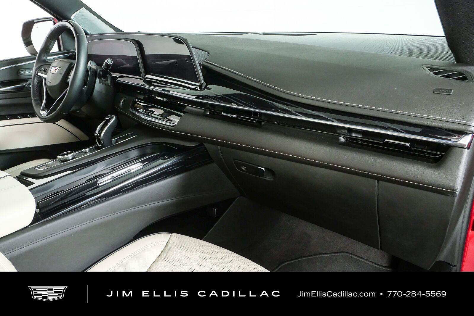 Used 2024 Cadillac Escalade Sport w/ Touring Package RWD image 25