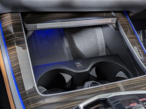 Certified 2024 BMW X5 xDrive40i w/ Premium Package image 34