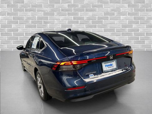 Used 2023 Honda Accord EX image 3