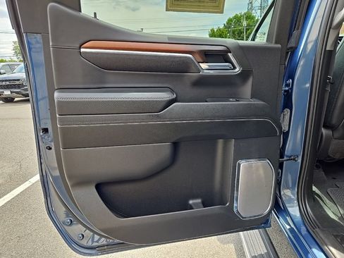 Used 2024 GMC Sierra 1500 Denali AWD/4WD image 53