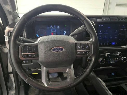 Used 2024 Ford F250 Lariat w/ FX4 Off-Road Package AWD/4WD image 14