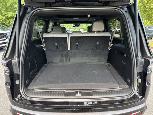 New 2026 Jeep Grand Wagoneer L Limited AWD/4WD image 16