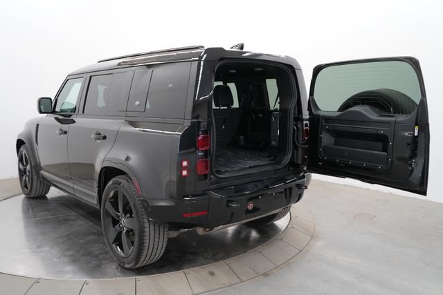 Used 2024 Land Rover Defender 110 X-Dynamic SE AWD/4WD image 48