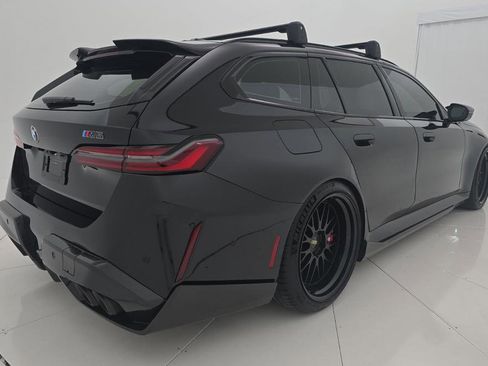 Used 2025 BMW M5 Touring w/ M Driver's Package image 4