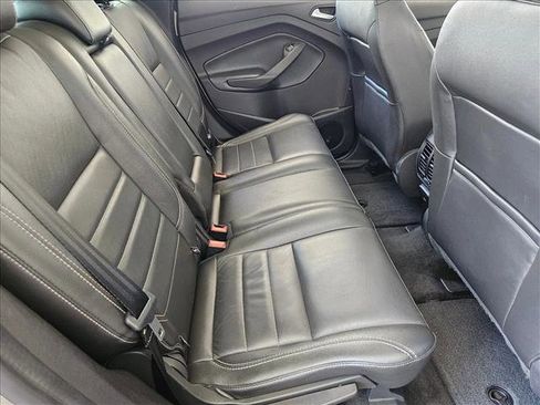 Used 2015 Ford C-MAX SEL w/ Equipment Group 302A FWD image 20