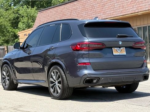 Used 2022 BMW X5 xDrive40i w/ M Sport Package AWD/4WD image 3