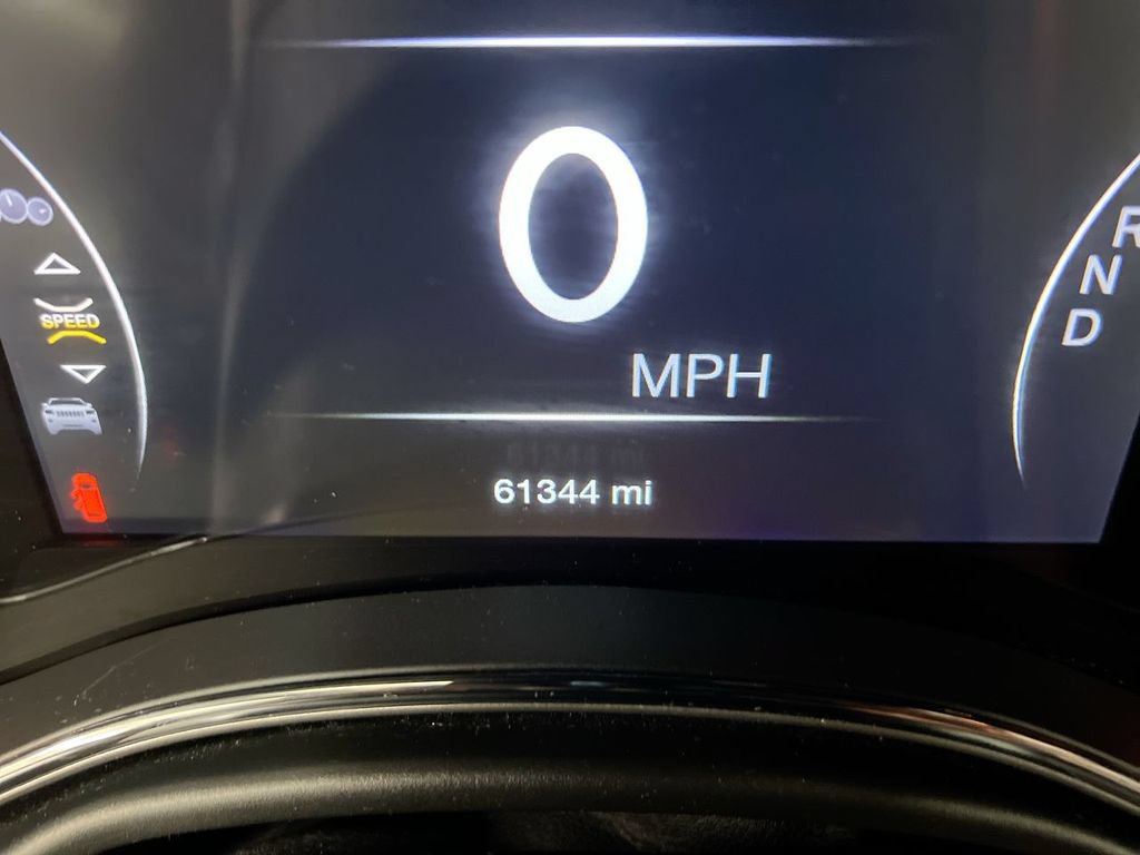 Used 2019 Jeep Grand Cherokee Limited AWD/4WD image 13