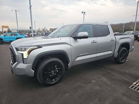 Used 2023 Toyota Tundra Limited w/ TRD Off-Road Package image 3