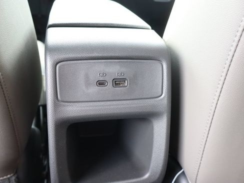 New 2026 Chevrolet Trax ACTIV w/ Driver Confidence Package FWD image 18