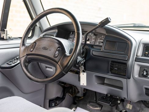 Used 1996 Ford F250 4x4 SuperCab image 36