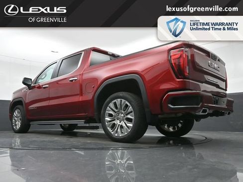 Used 2021 GMC Sierra 1500 Denali w/ Denali Ultimate Package AWD/4WD image 14