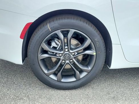 New 2026 Chrysler Pacifica Select image 5