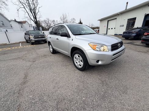 Used 2008 Toyota RAV4 4WD image 6