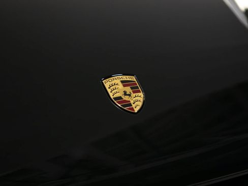 New 2026 Porsche Macan AWD/4WD image 17